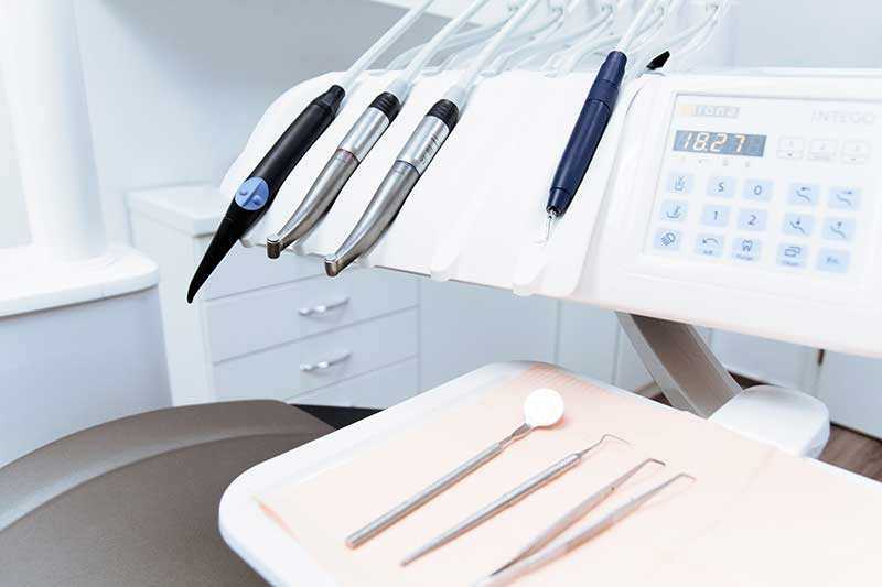 Leading-edge Technology with Personal Dentist Care